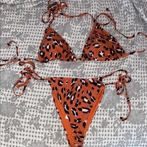 Fabletics size medium 🤍🤍 Leopard Print Bikini Set